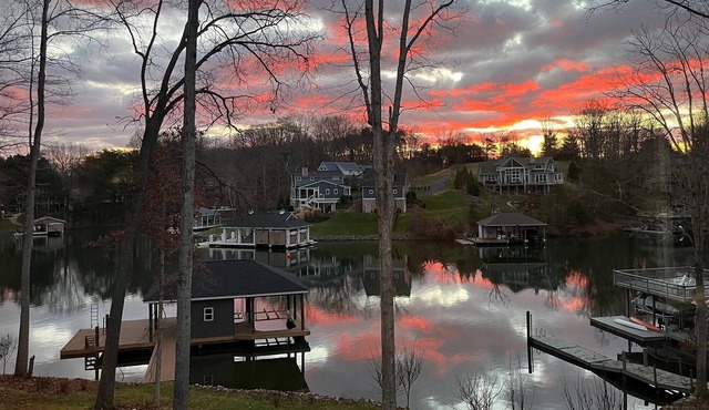 New Executive Home in a Great Cove @ SML! "Swish Mountain"