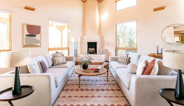 NEW! Exquisite 2BR Casita | Hacienda by Here