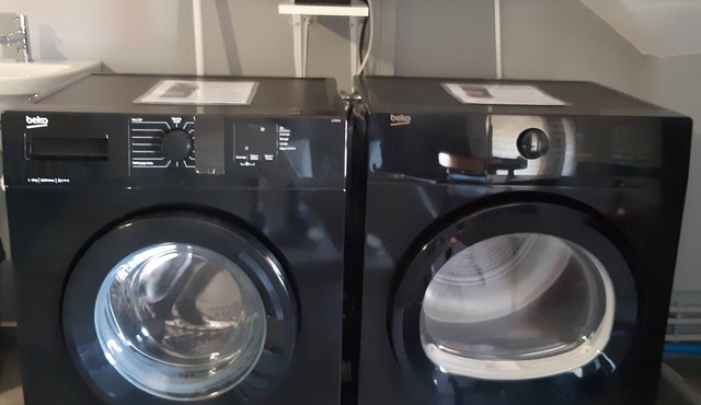 New F2 apartment ideal for airport and Basel, at the foot of Tram 3