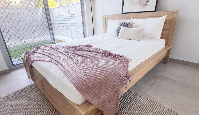 New Family Friendly Apartment for 7