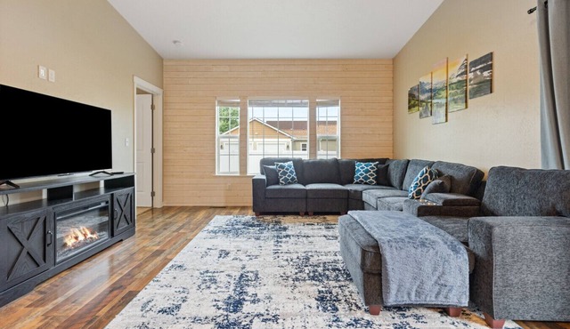 NEW! Family-Friendly Home Central w/Big Backyard