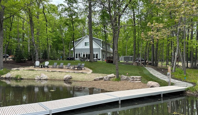 New Family Home on Whitefish Chain, Crosslake: Pickleball Court, Tri-toon Rental