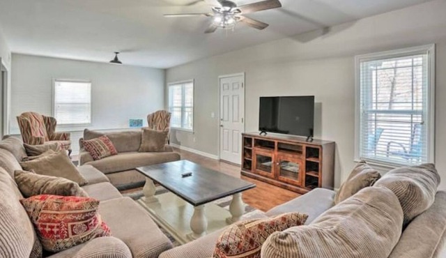 NEW! Family Home w/ a Pool & Trampoline!