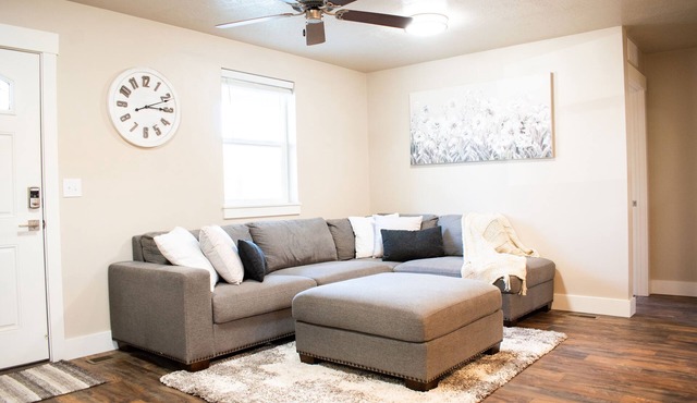 New family-sized home in the heart of old-town Nampa - walking distance to NNU!