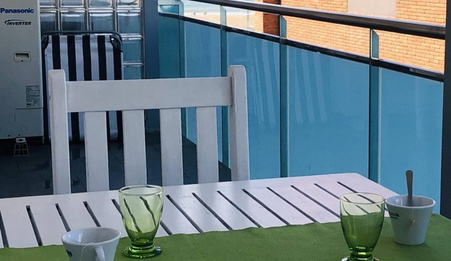 NEW FLAT BEACHFRONT/CASTELLDEFELS