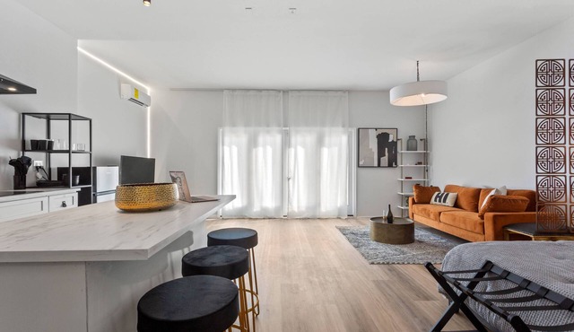 New & Foodies weekend get away! You are min from Dining on Buford Highway with Tastes of the World