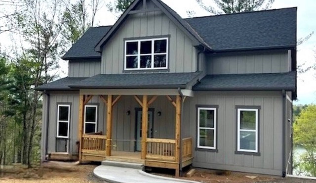 New four bedroom house with private dock on Lake James.