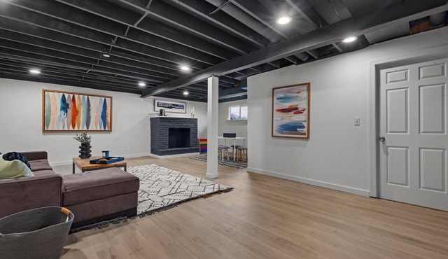 New! Fully Renovated Family/Pet Friendly 4BD in Great Central Location!