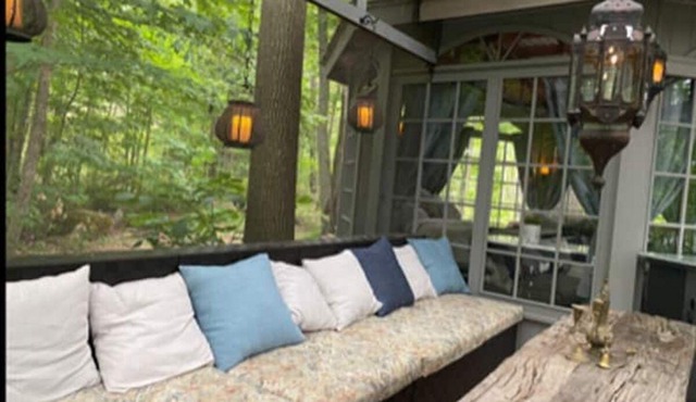 NEW! Gazebo on private lake - Nature & Solitude