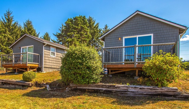 NEW: Get Away to the Ocean at Beachwater Inn & Cottages