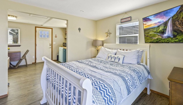 NEW: Get Away to the Pacific at Breakwater Inn & Cottages