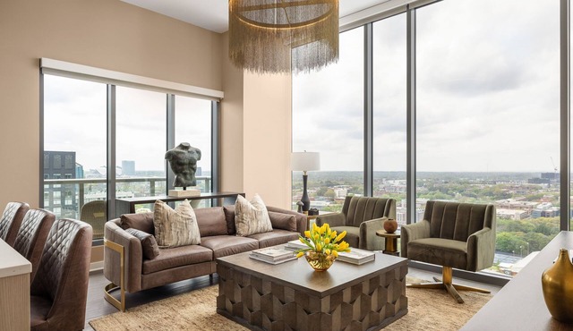 *New* Goldfinger by Atlanta Luxury Rentals