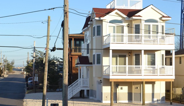 New Holgate (Beach Haven Inlet) Home Sleeps 10 Spectacular Water Views