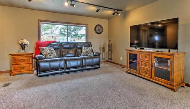 NEW! Helena Home w/ Covered Patio & Views!