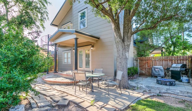 New Hidden Gem - Cozy 4 BR/2 BA
