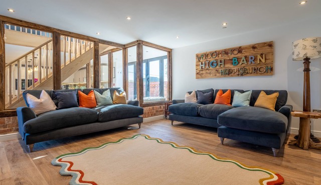! NEW ! High Barn | Winterton Cottages