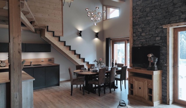New ! High Standing Chalet "Grand Croix" 8/10pers