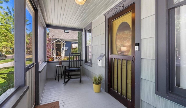 NEW! Historic Dog Friendly Home w/Modern Comforts! Fenced Yard, Screened In Porch & Prime Location