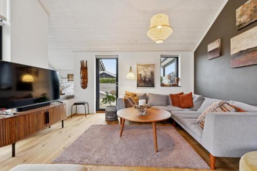 New Holiday Home Close To The Beach