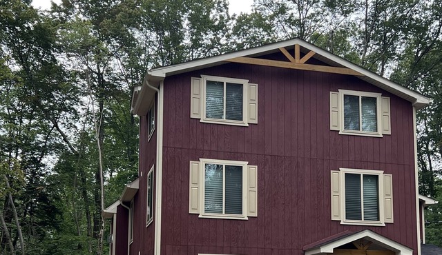 New Home Getaway. Relax & Release. Fall Foliage. Alternative to Kalahari.