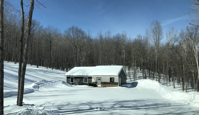 New Home in the woods with direct access to trails!