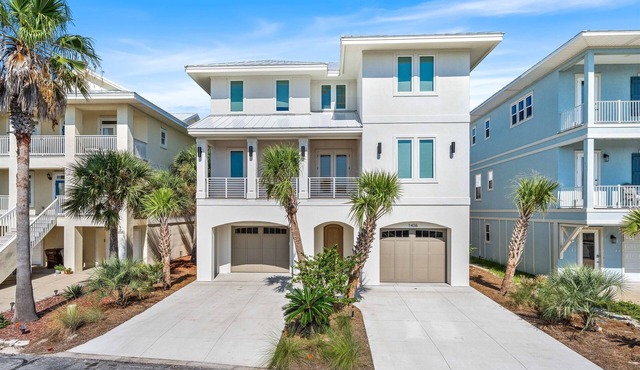 New Home. Incredible Views. Hot Tub, Golf Cart Included. Sensational home.