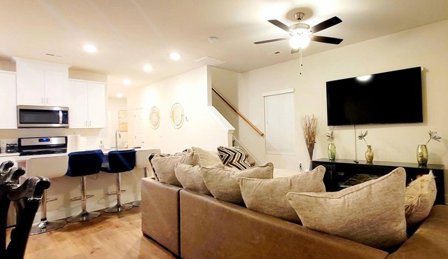 New Home, Monthly Payment, Minimum 1 Year Lease
