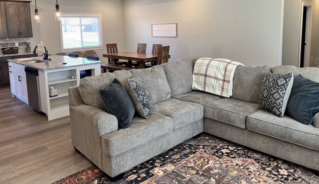 New Home near Wamego, Manhattan and St. Marys!