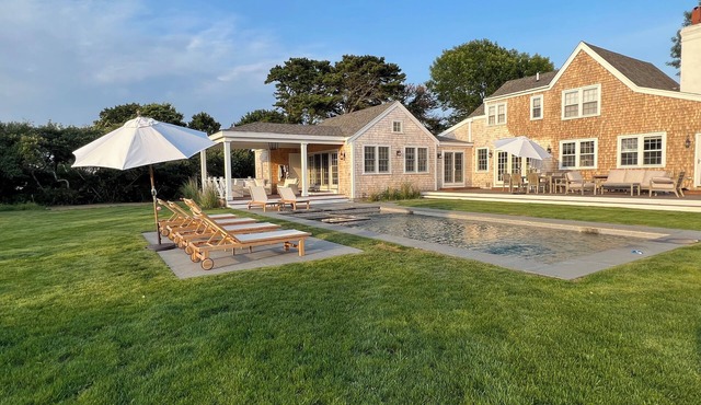 New! Home on Private Lane w/New Addition, Pool, Spa