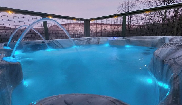 NEW! Hot Tub Ski Lodge Near Bristol & Hunt Hollow. Finger Lakes, Games & Firepit