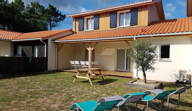 NEW HOUSE 600 m FROM LAKE SANGUINET/BISCARROSSE