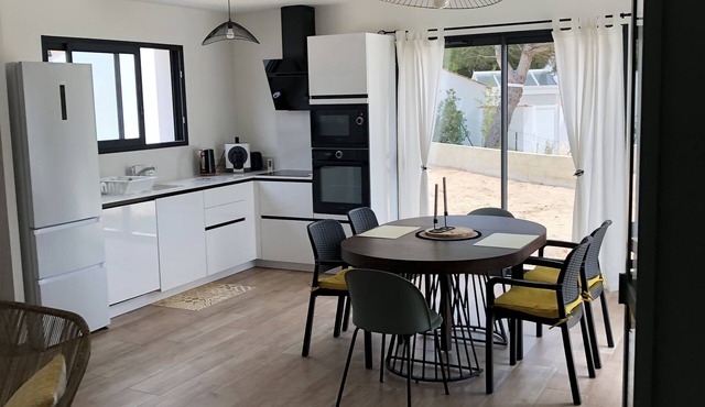 New house between sea and forest 10 minutes walk from the beach and shops