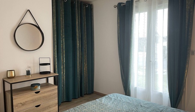 New house between vineyards and ocean