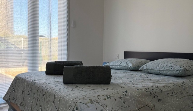 New house, close to town center, ideal for families or friends