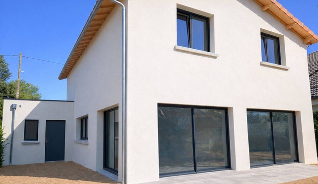 New house 155 m²/Seaside on foot (100 m)/4 beautiful bedrooms, garden, parking