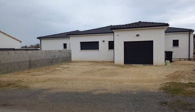 New house near Futuroscope