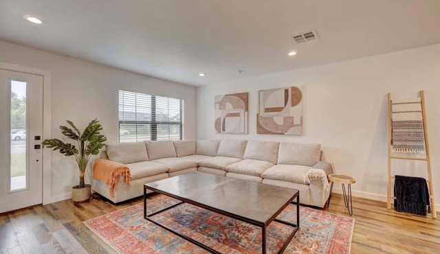 New House Near Integris Medical & Lake Hefner
