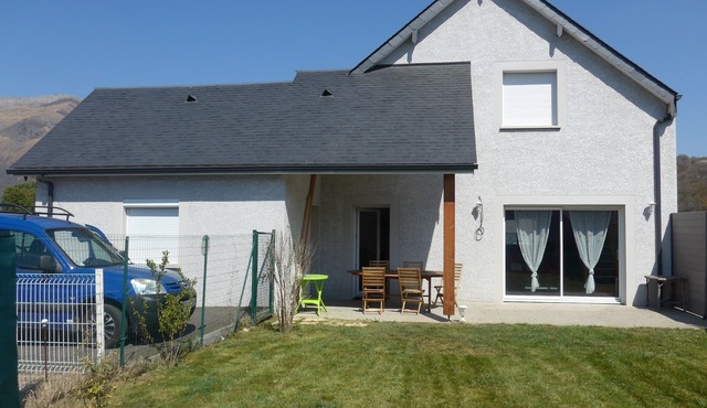 New house, quiet, comfortable and close to everything