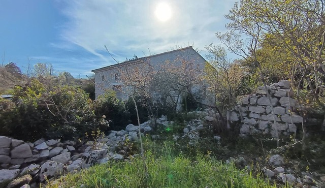New: House with swimming pool in Labeaume, Ardèche (6/8 people)