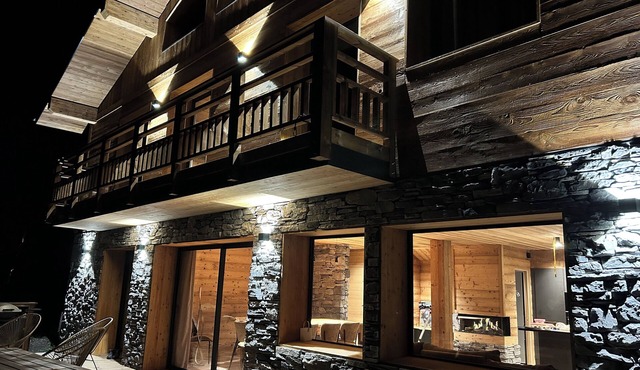 New in 2025: New 4* chalet in La Plagne for 12 people 4min from the slopes