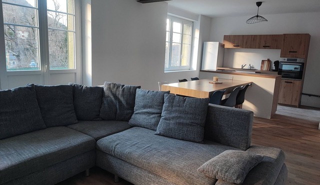 New in Ax Les Thermes! Large 118 m2 apartment 5 minutes from downtown