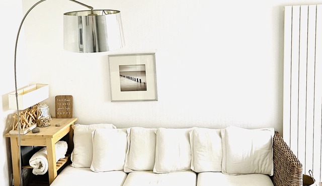 NEW in LABAULE! Near the beach, quality flat for 4 people,garden,swimming-pool