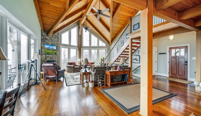 *NEW* Incredible Views & Quiet Luxury | 5BR