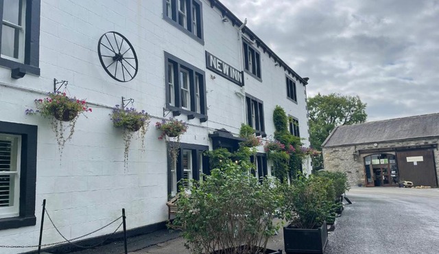 New Inn Hotel