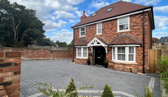 New Ivy Cottage Wonderful Beaches and Golf Courses - Pass the Keys