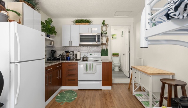 New Jungle Vibes Theme, Your own unit B