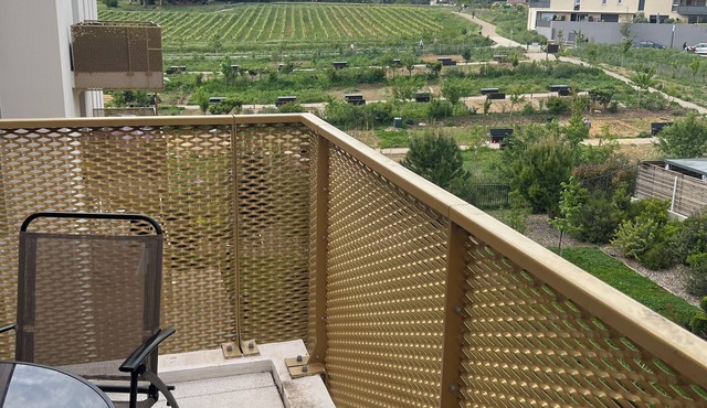 New "K" residence, 10 mn from train station, near St Roch clinic, parking space