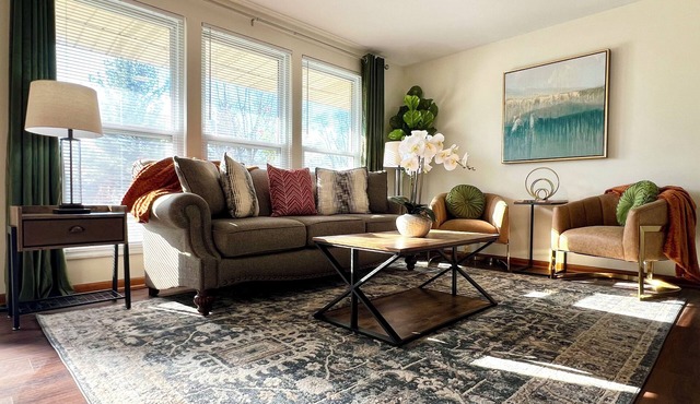 New Kitchen! Charming Mid-Century Modern Home!