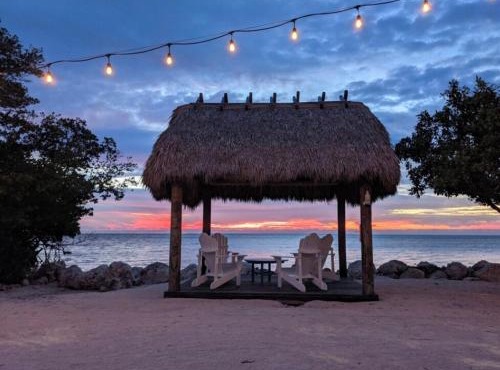 New Lagoon-front townhouse with Marina Day Dreams Key Largo