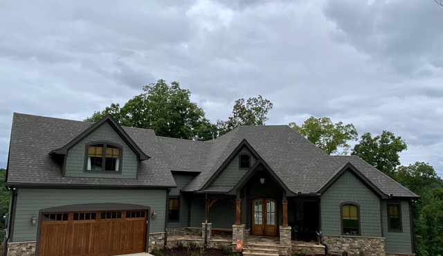 New Lake House Overlooking Hartwell, Campus, and the Clemson Experimental Forest